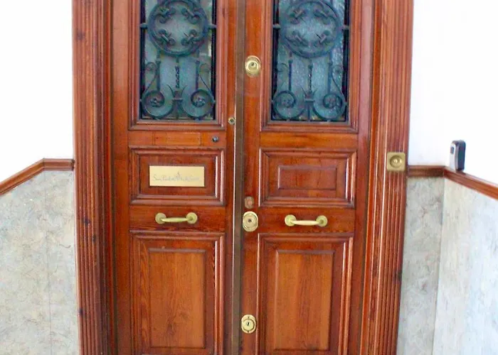 San Pietro Arte In דירה